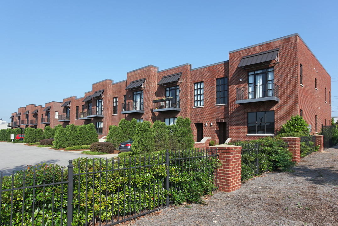 Seaboard Yard Townhomes in Birmingham, AL - Foto de edificio