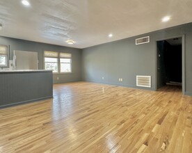 718 E Maple Ave, Unit K in Gastonia, NC - Building Photo - Building Photo