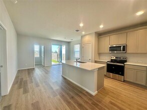 304 Branchwood Path in Taylor, TX - Building Photo - Building Photo