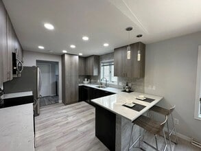 702 Westward Dr in Verona, WI - Building Photo - Building Photo