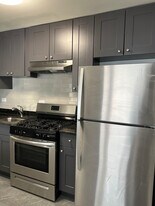 6257 N Milwaukee Ave, Unit ONE BED in Chicago, IL - Building Photo