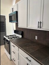 9111 Cattaraugus Ave in Los Angeles, CA - Foto de edificio - Building Photo