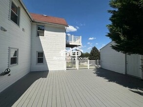 4214 College Ave in Ellicott City, MD - Foto de edificio - Building Photo