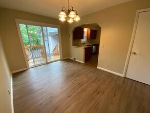 8502 Goodhue St NE in Blaine, MN - Building Photo - Building Photo