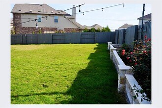4417 Oryx Ln in Pflugerville, TX - Building Photo - Building Photo
