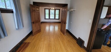1314 E 10th St in Duluth, MN - Building Photo - Building Photo