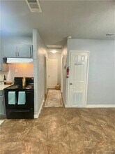 9 Iowa Rd in Edinburg, TX - Building Photo - Building Photo