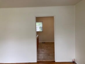 1210 N Goodlet Ave in Indianapolis, IN - Building Photo - Building Photo