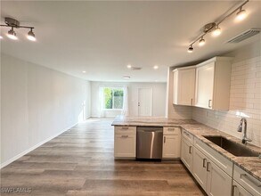 3181 Poinciana Dr in Naples, FL - Building Photo - Building Photo