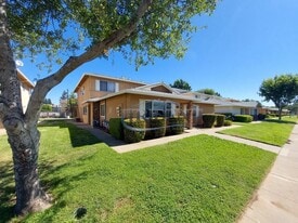 1189 Casita Dr in Yuba City, CA - Building Photo