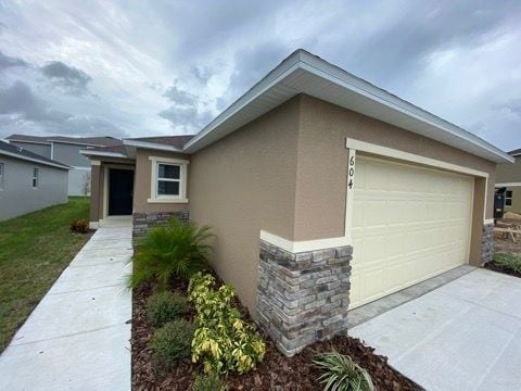 604 Bullrush Ct in Davenport, FL - Building Photo - Building Photo