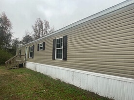 9 Lakeside Ln in Tarboro, NC - Building Photo