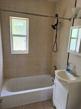328 S Biscayne River Dr in Miami, FL - Building Photo - Building Photo
