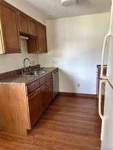 152 Linwood Ave in Colchester, CT - Building Photo - Building Photo