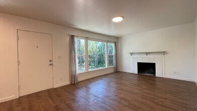 1692 Fredericks St in San Luis Obispo, CA - Building Photo - Building Photo