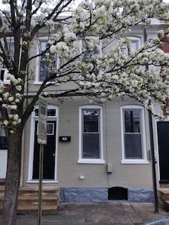 property at 165 W North St
