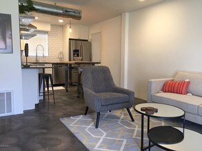 3615 N 15th Ave-Unit -5 in Phoenix, AZ - Building Photo - Building Photo