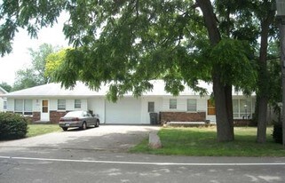 4610-4612 Bishop Ave in Portage, MI - Building Photo