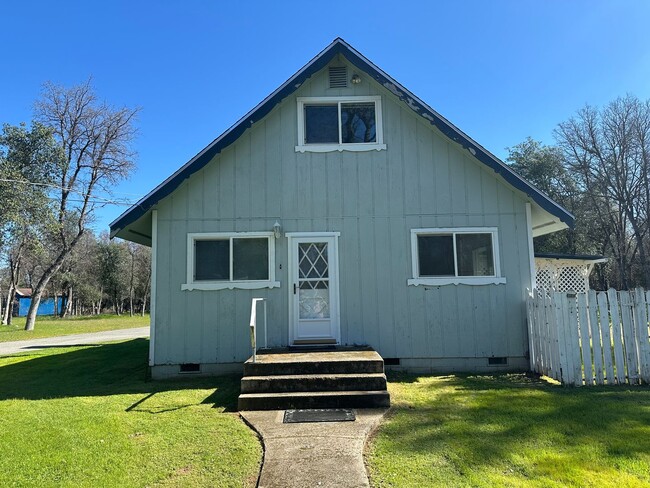 property at 3390 Carriage Ln