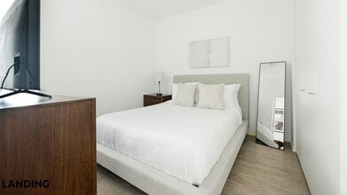 5334 Baltimore Ave, Unit 346 in Hyattsville, MD - Foto de edificio - Building Photo