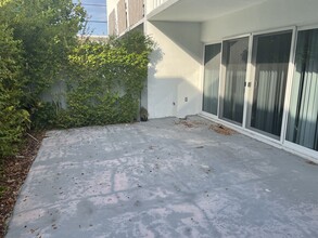 7342 Gary Ave in Miami Beach, FL - Building Photo - Building Photo