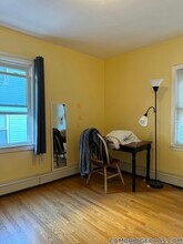 40 Plymouth St in Cambridge, MA - Building Photo - Building Photo