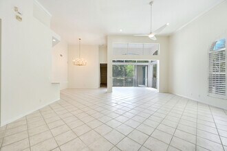 1580 Clermont Dr in Naples, FL - Building Photo - Building Photo