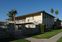 Casa Grande in Anaheim, CA - Building Photo - Building Photo