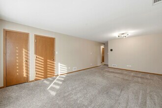 4311 Grace St in Schiller Park, IL - Building Photo - Building Photo