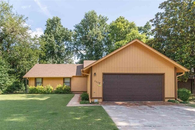 property at 1117 W Liberty Ave