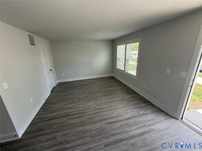10144 All Star Blvd in Glen Allen, VA - Building Photo - Building Photo