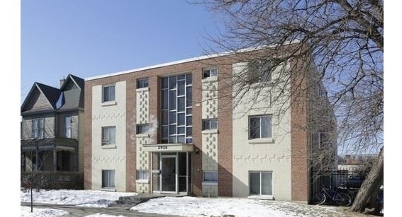 2926 Harriet Ave S in Minneapolis, MN - Building Photo