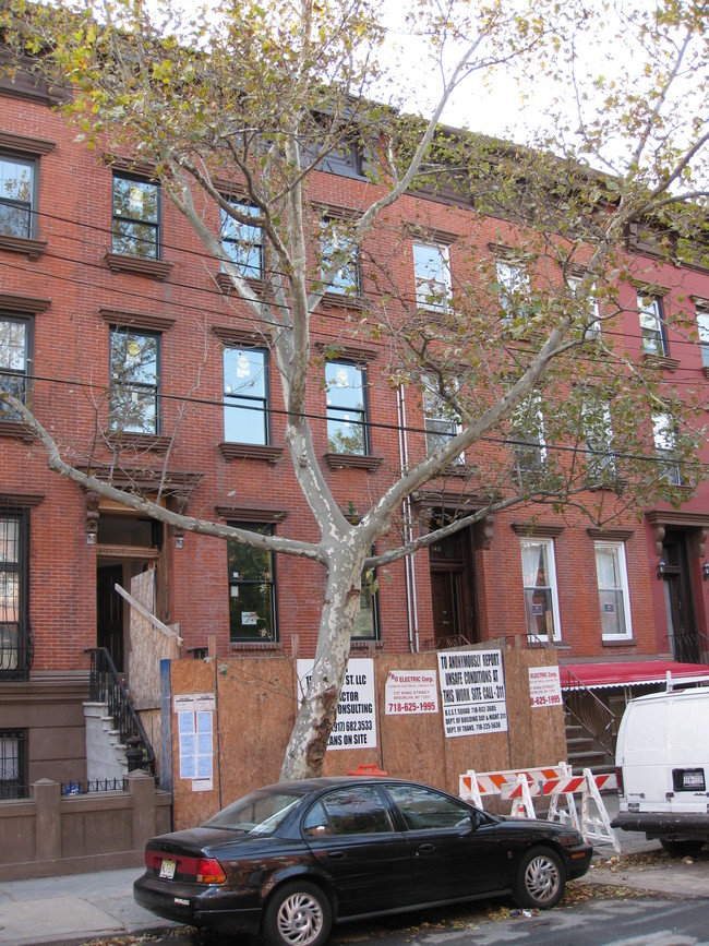 150 Nelson St in Brooklyn, NY - Foto de edificio - Building Photo