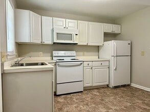 219 Waldo St in Cary, NC - Building Photo - Building Photo
