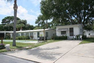 Happy Haven in Osprey, FL - Building Photo - Building Photo