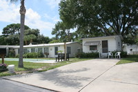 Happy Haven in Osprey, FL - Foto de edificio - Building Photo