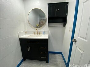 94-249-249 Waikele Rd in Waipahu, HI - Building Photo - Building Photo