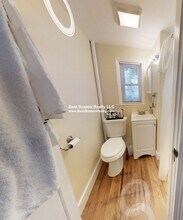 5-7 Blake St. Unit 1, Unit 1 in Cambridge, MA - Building Photo - Building Photo