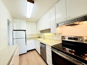 816 N Delaware St in San Mateo, CA - Building Photo - Building Photo