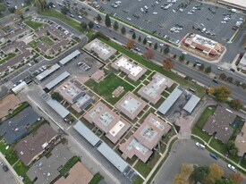 3112 Denver Ave, Unit 3108-3 in Merced, CA - Building Photo