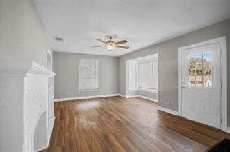 38 Vaughn Dr in Denison, TX - Building Photo - Building Photo
