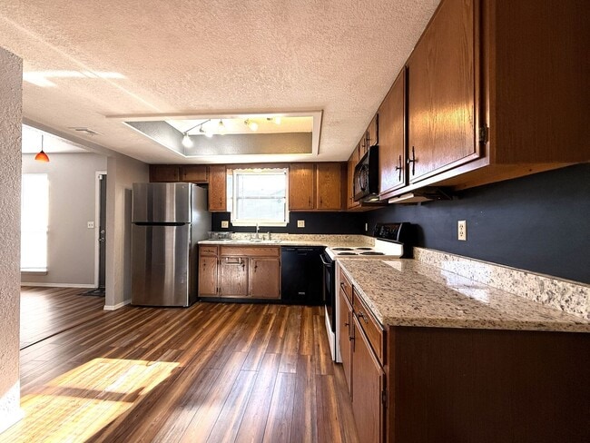 8081 NW 23rd St in Oklahoma City, OK - Building Photo - Building Photo