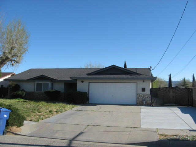 4774 W Ave L 8 in Quartz Hill, CA - Building Photo