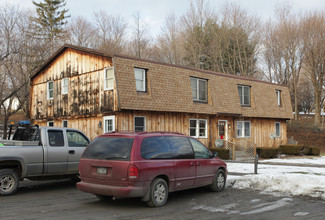 59 Anthony St in Hillsdale, NY - Foto de edificio - Building Photo