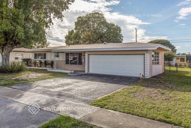 533 W Dayton Cir in Fort Lauderdale, FL - Building Photo - Building Photo