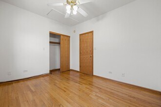 613 W 43rd Pl in Chicago, IL - Building Photo - Building Photo
