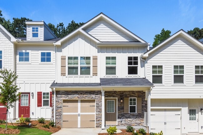 property at 31 Jackson Ct