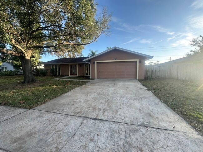 property at 119 Glendale Dr