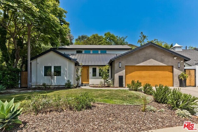 property at 2663 Anchor Ave