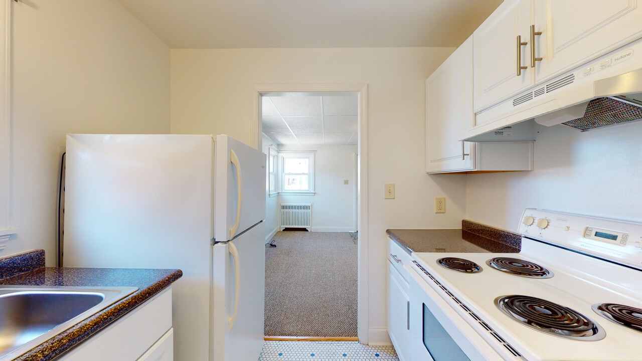 2627 Fairmount, Unit 2 Photo